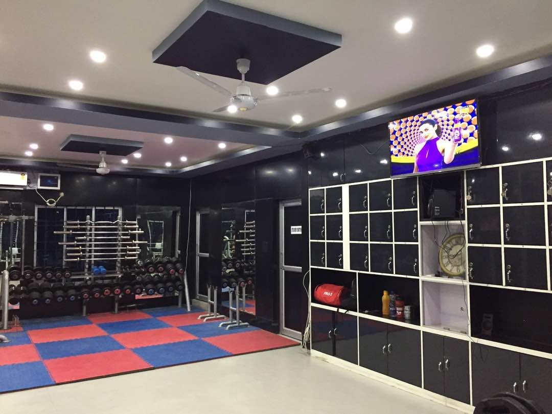 Locker and lounge area